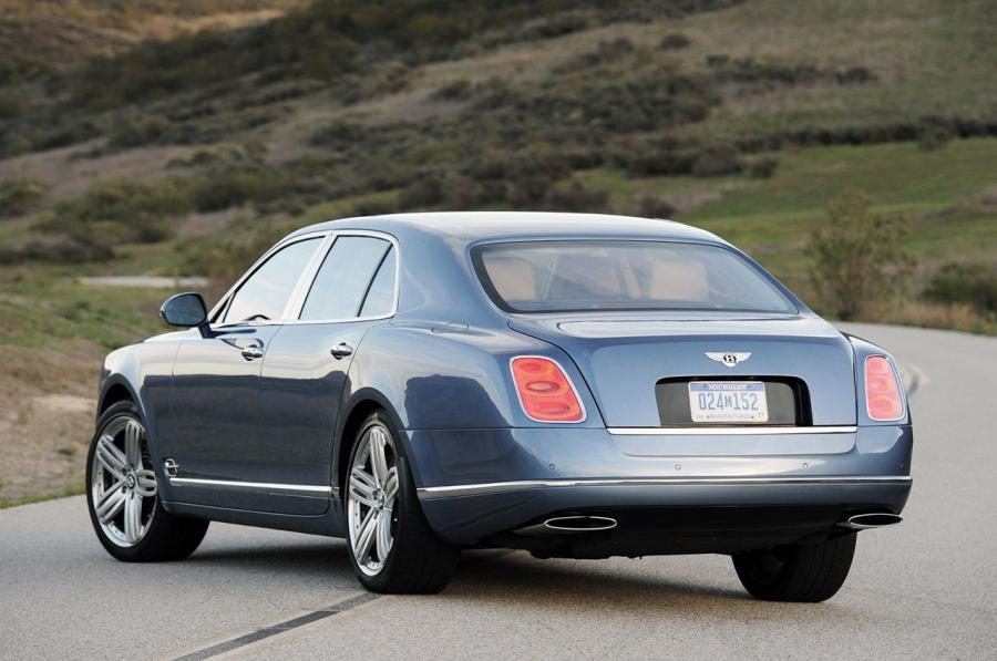  Bentley Mulsanne 2011 года  (фото 68 из 70)